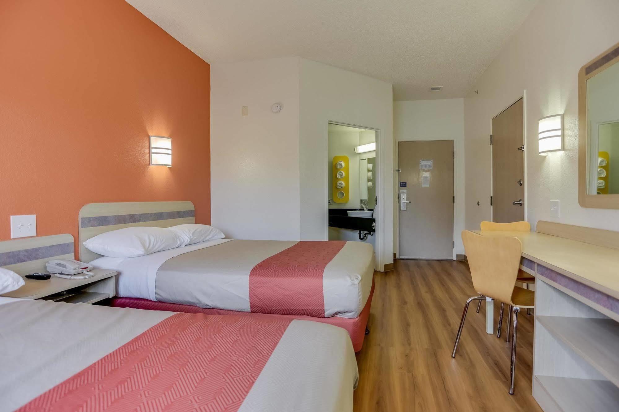 Motel 6 Houston, Tx Εξωτερικό φωτογραφία
