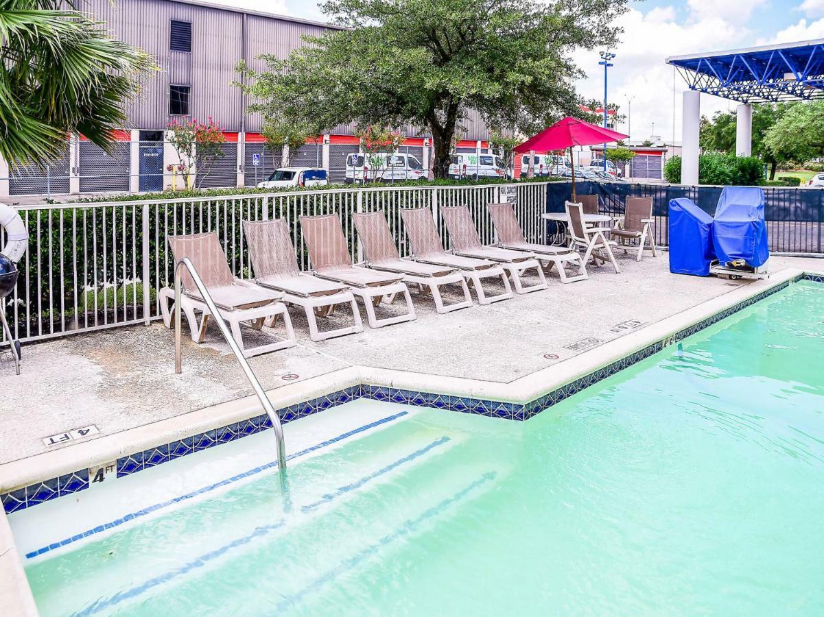 Motel 6 Houston, Tx Εξωτερικό φωτογραφία