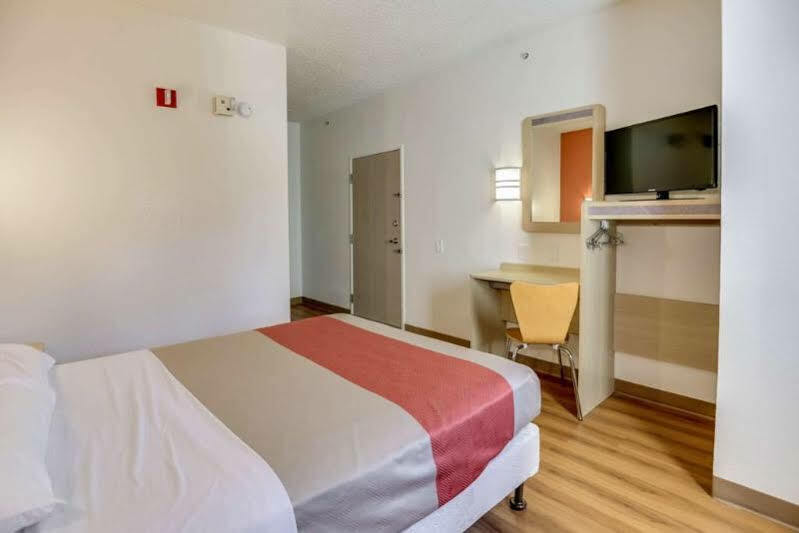 Motel 6 Houston, Tx Εξωτερικό φωτογραφία