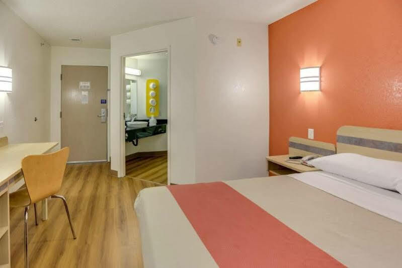 Motel 6 Houston, Tx Εξωτερικό φωτογραφία